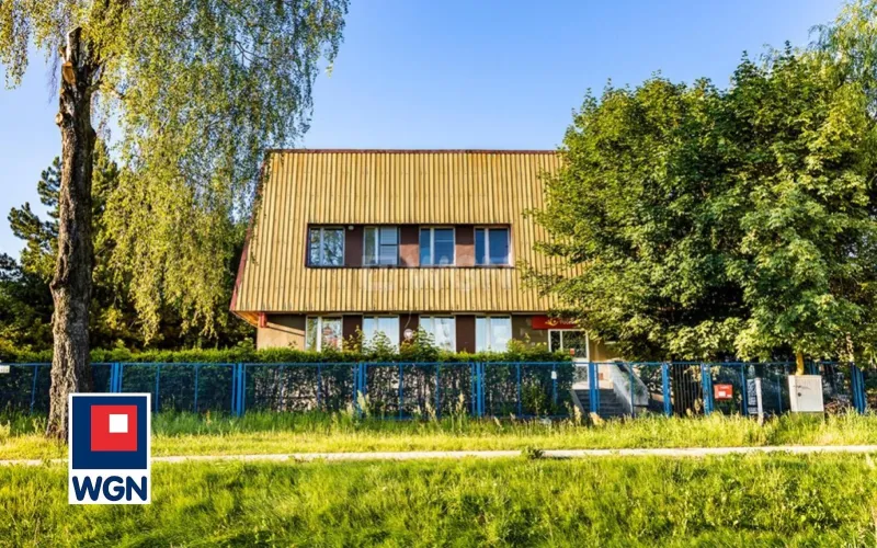 Obiekt usługowy na  sprzedaż Pilica - Nieruchomość usługowo-biurowa